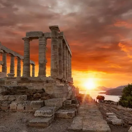 Escape To Sounio Cape