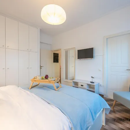 Holiday home Escape To Sounio Cape *